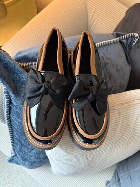 Riley River Zivara Leather Loafers